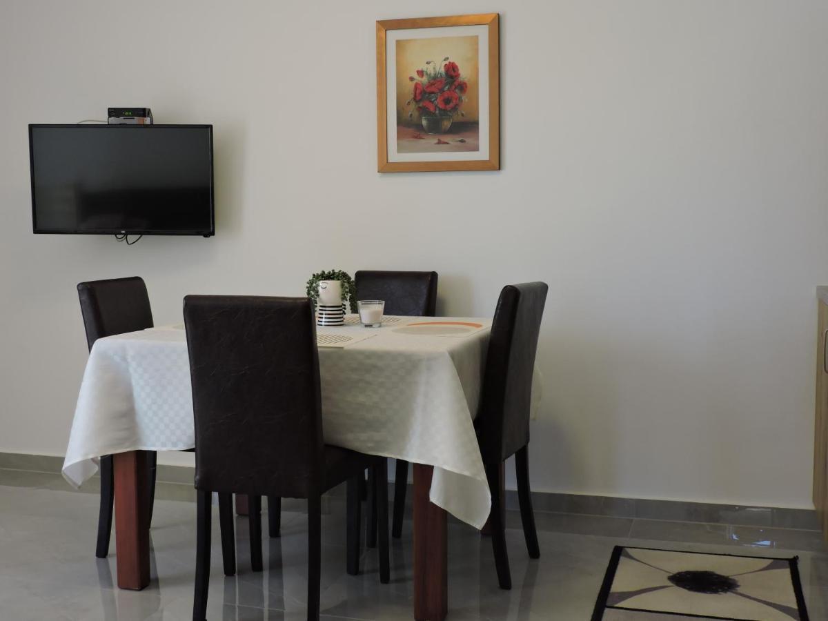 Berat Apartment Vodnjan Exterior photo